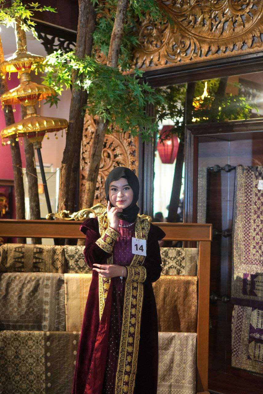NAURA ZASKIA 